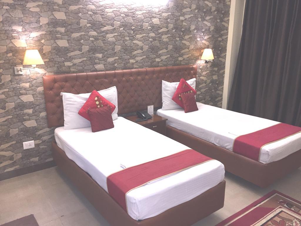 Hotel Angel Residency Greater Noida Exteriér fotografie